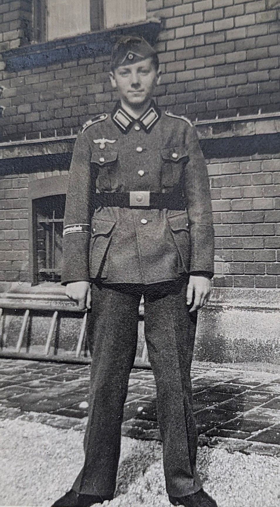 Hans Schira 14