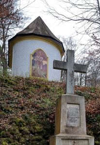 Kapelle Rueckseite 300px hoch