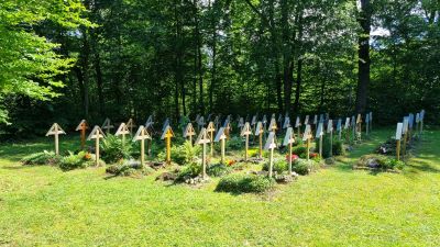 Soldatenfriedhof Graeberfeld 2 400px 20240628 110546