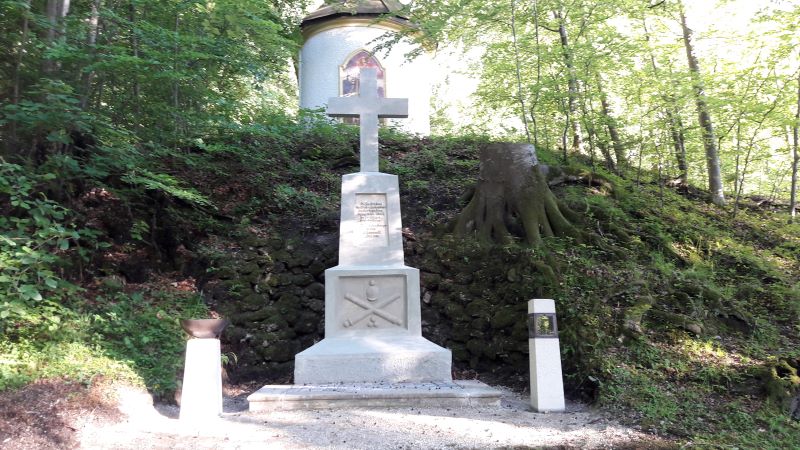 Denkmal Soldatenfriedhof restauriert 800px 20170607 192438