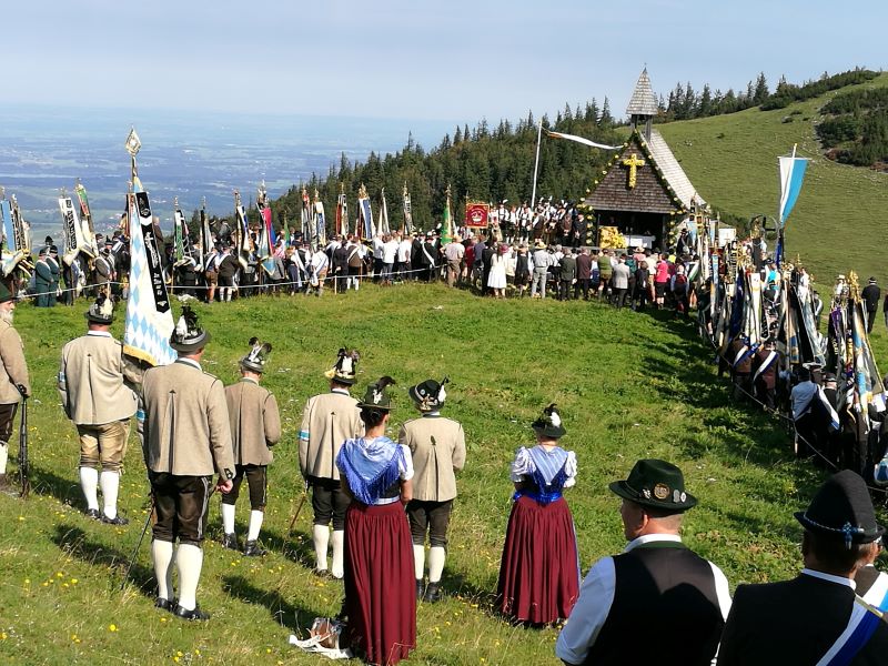 Gedenkfeier vor Steinlingkapelle 800 IMG 20160828 102903